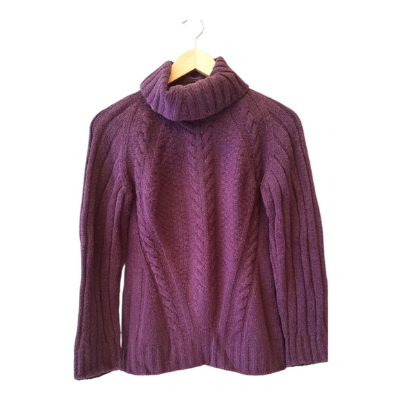 Blusa Lá Tricot Mousse Gola Role Trabalhada