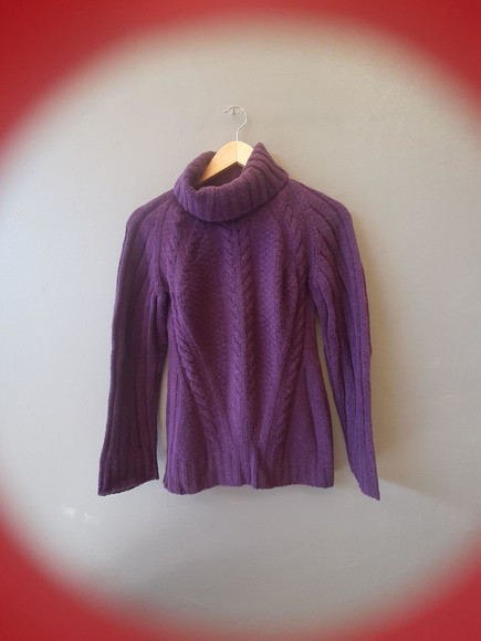 Blusa Lá Tricot Mousse Gola Role Trabalhada