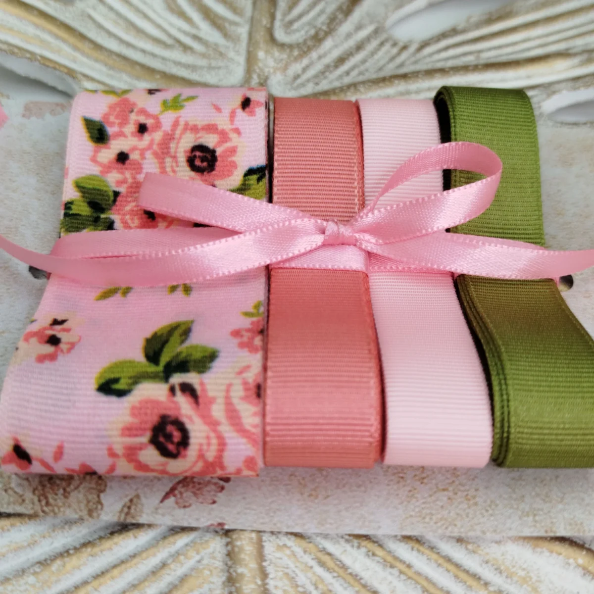 Kit de Fitas Floral Rosa e Verde — Gorgurão Estampado e Lisos Shabby Chic - Imagem 2