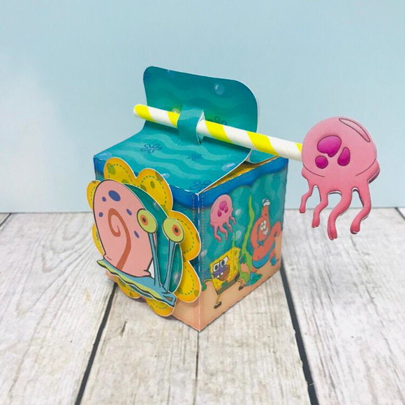Caixa com Canudo Bob Esponja
