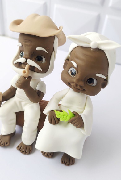 Casal de Pretos Velhos em Biscuit