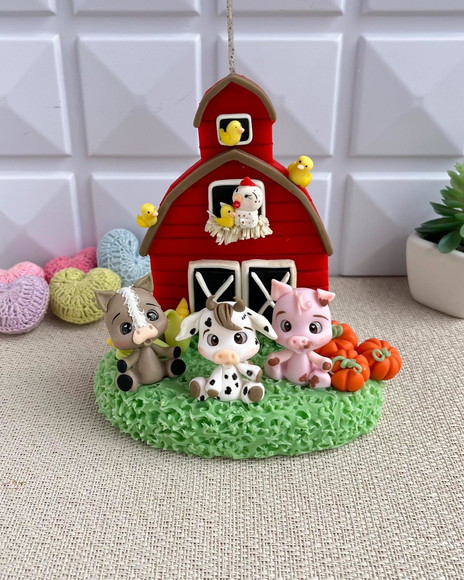 Topo de Bolo Fazendinha em Biscuit Personalizado