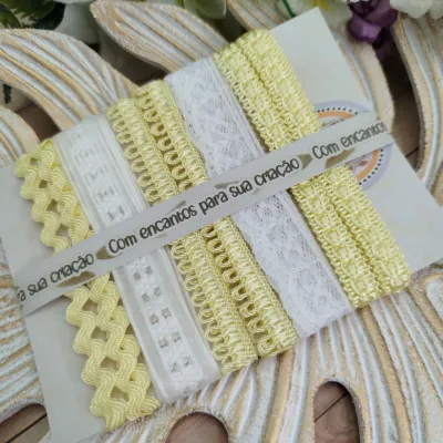 Kit de Aviamentos Amarelo e Branco — Passamanaria, Sianinha, Ponto Curva, Renda e Voil Floral
