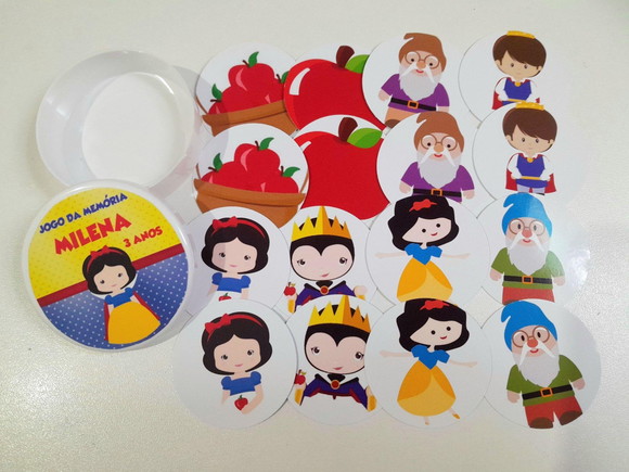 Jogo da Memória na Latinha Plástica Branca de Neve Cute