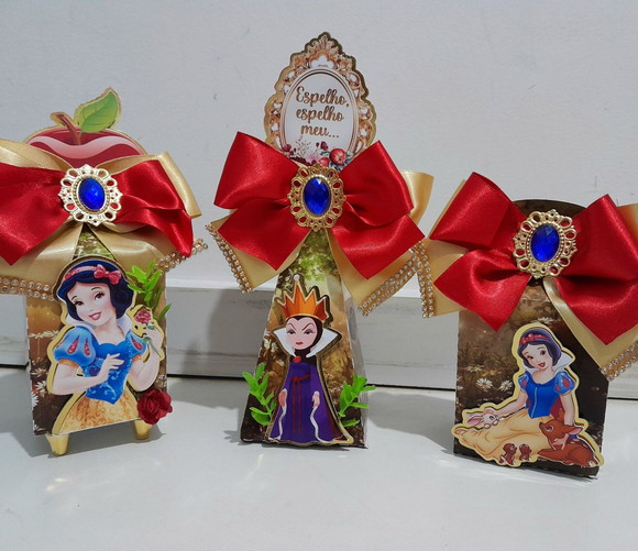 Kit Festa Personalizada Branca Neve Luxo Supremo 30 Peças