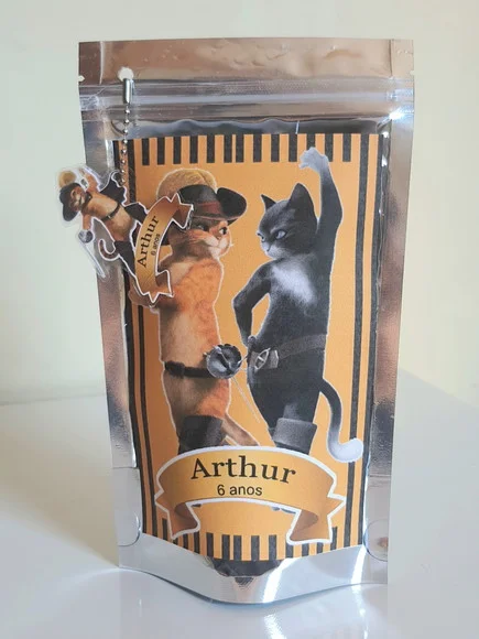 Saquinho metalizado ziplock Gato de botas lembrancinha de festa