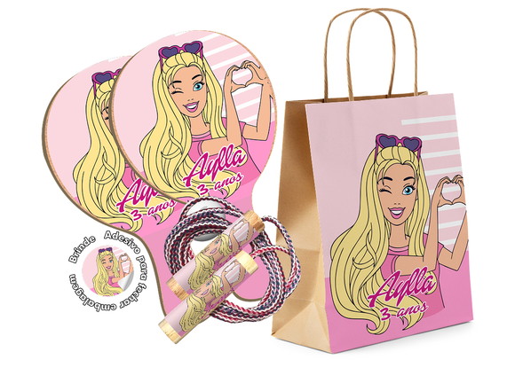 Sacola Kraft Raquetes Ping Pong e Pula Corda - Barbie