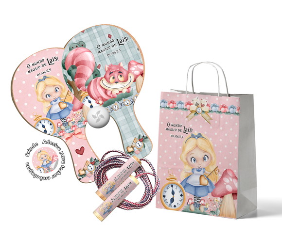 Sacola Kraft Raquetes Ping Pong e Pula Corda Alice no Pais