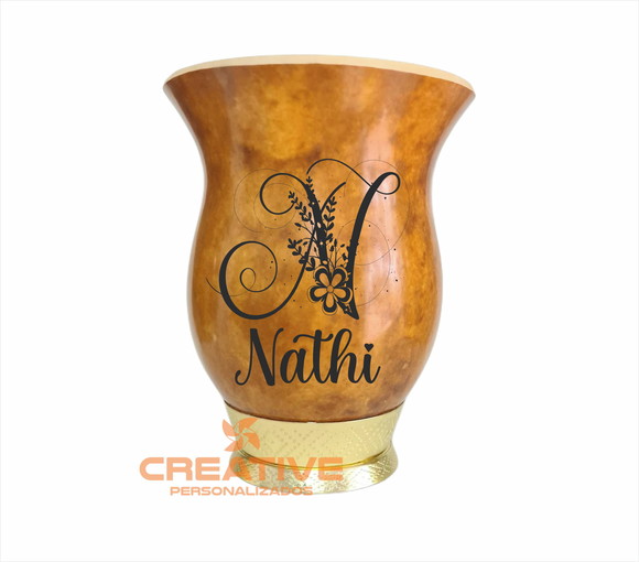 Cuia chimarrão com pé dourado gravada a laser