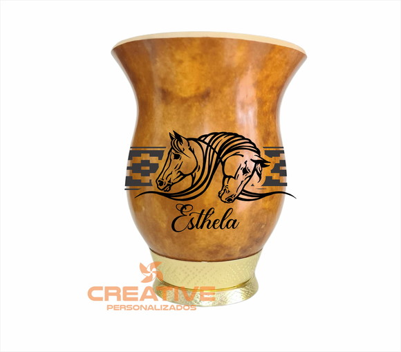 Cuia chimarrão com pé dourado personalizada desenho cavalo