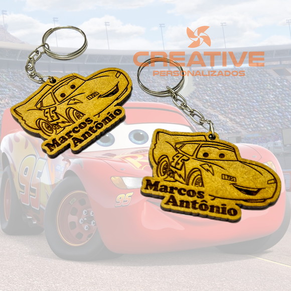Chaveiro de lembrança Carros personalizado em MDF