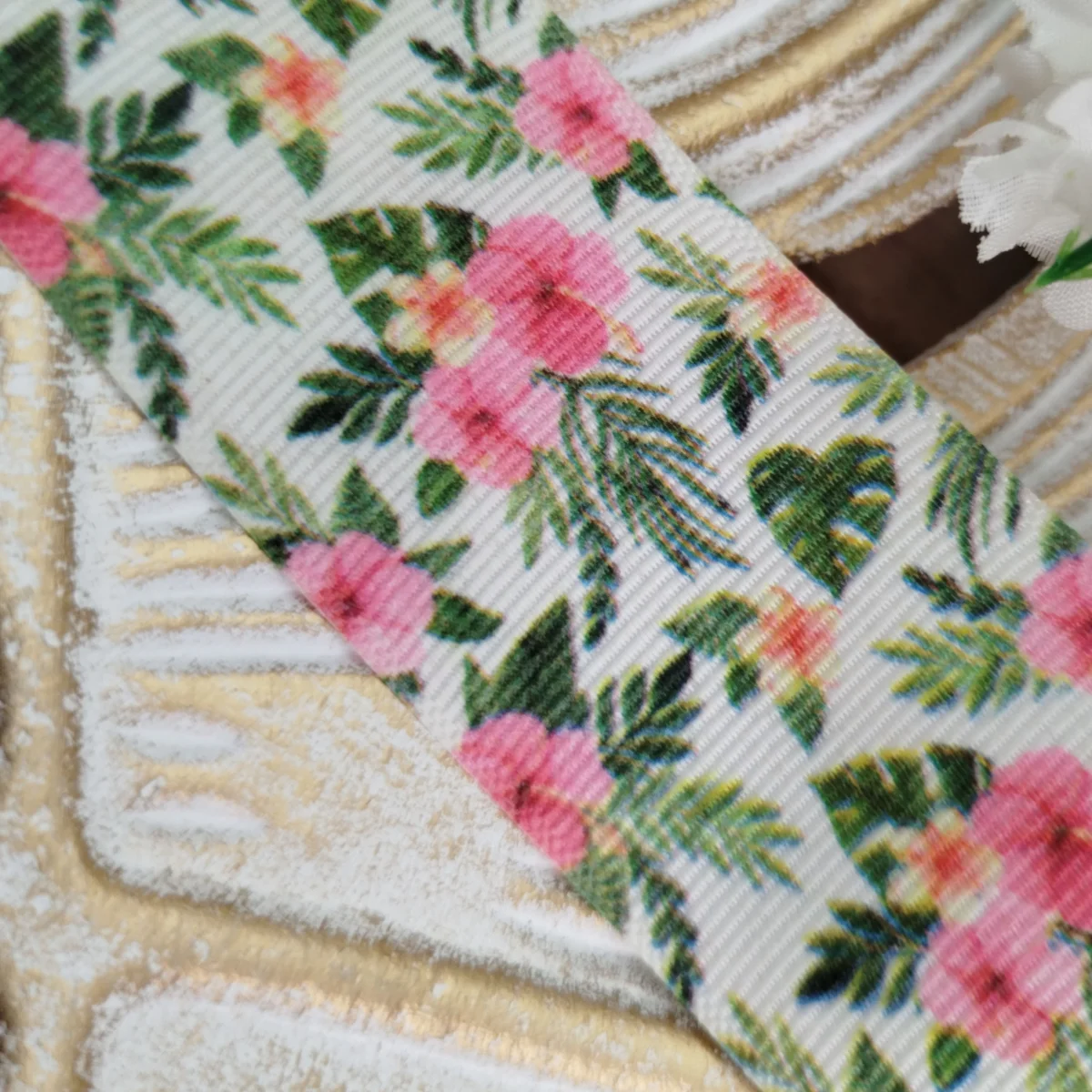 Fita Gorgurão 38mm No 09 Estampa Havaiana Tropical Hibiscos e Folhagem - Imagem 3