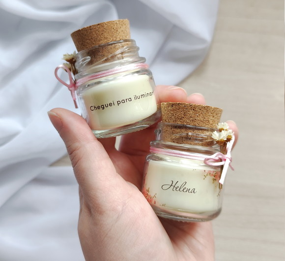 Lembrancinha Mini Vela Perfumada com Rolha e Flor