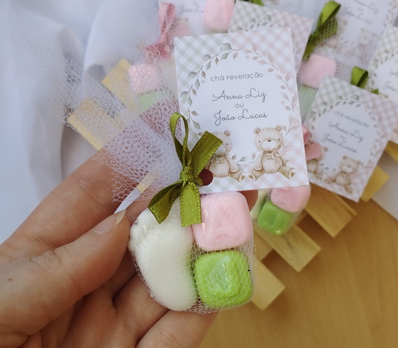 Lembrancinha Sabonete Pezinho + 2 Letras Personalizado