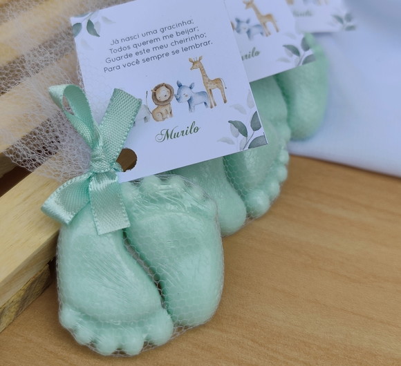 Lembrancinha Sabonete Pezinho no Tule com Tag Personalizada