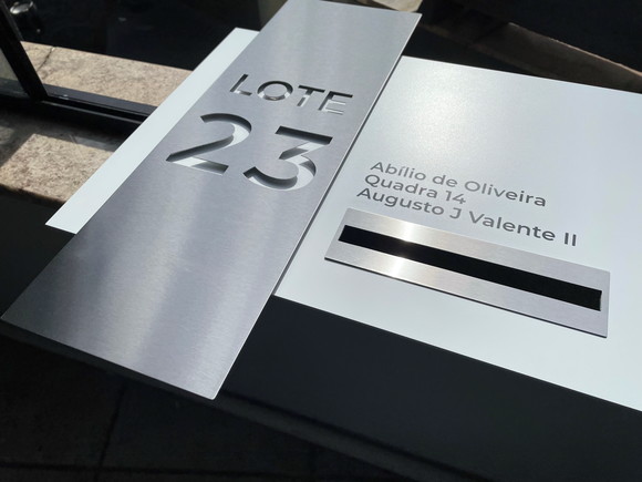Algarismo Residencial Acm+inox Abertura para Carteiro 60x55 - Imagem 5
