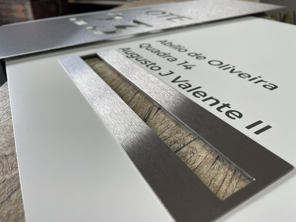 Algarismo Residencial Acm+inox Abertura para Carteiro 60x55 - Imagem 4