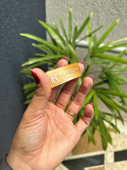 Broche Personalizado Seu Logo Fechamento Ímã - Imagem 2