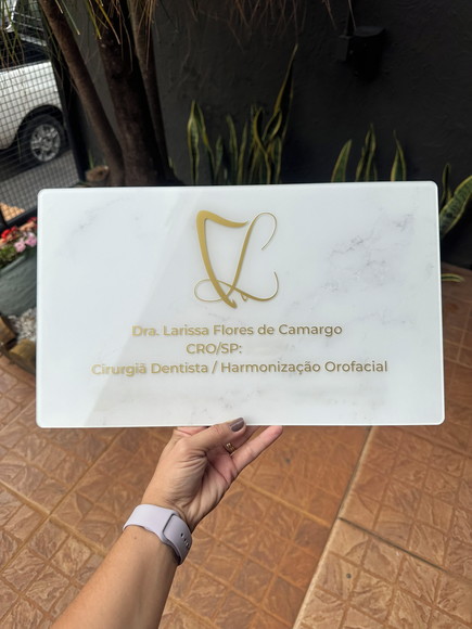 Placa de Comércio Acrílico - Aplicação Adesivo Frontal 40x24