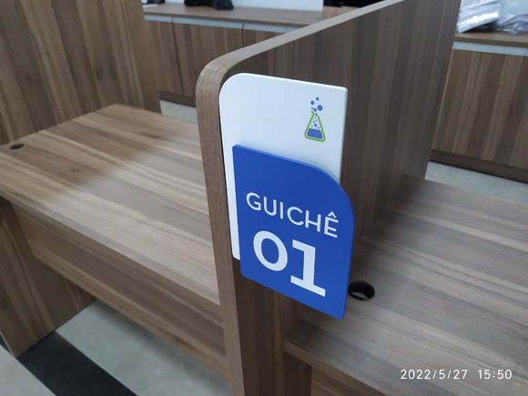 Placa de Identificação de Guiche - Modelo Cristal - Imagem 2