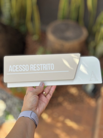 Placa de Identificação de Sala - Atria 33x11,5 - Imagem 4