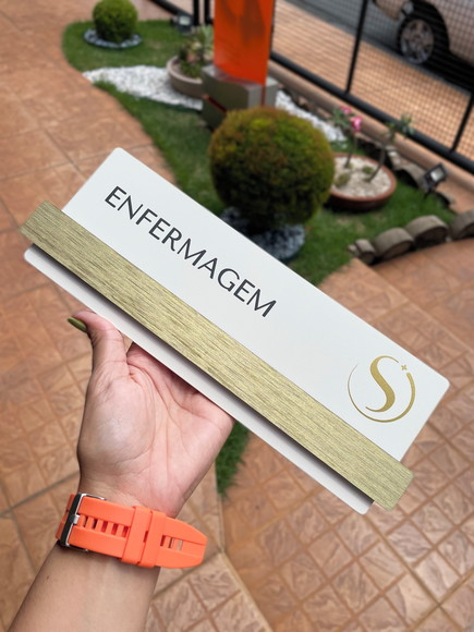 Placa de Identificação de Sala - Modelo Esmeralda