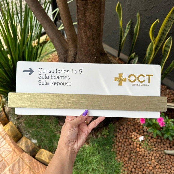 Placa de Identificação de Sala - Modelo Esmeralda Maior