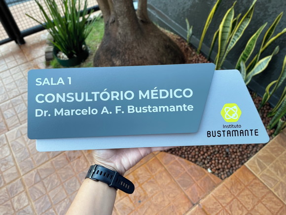 Placa de Identificação de Sala - Modelo Onix - Imagem 3