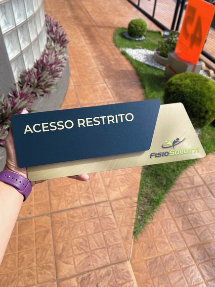 Placa de Identificação de Sala - Modelo Onix mdf