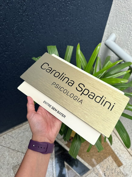 Placa de Identificação de Sala - Modelo Topázio Acrílico - Imagem 3