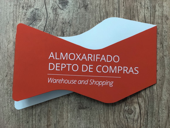 Placa de Identificação de Sala - Modelo Turmalina