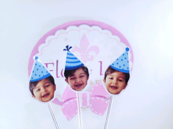 Topper de Doces Rosto do Bebê com Foto e Chapéu Azul