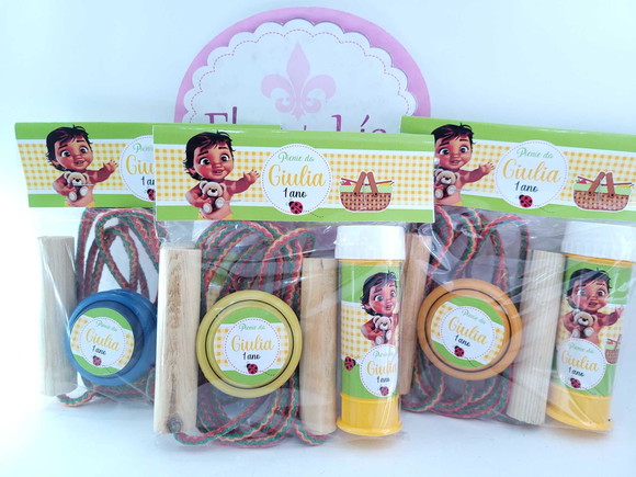 Kit Brinquedos Picnic Moana com Corda Bolha e Ioiô Festa