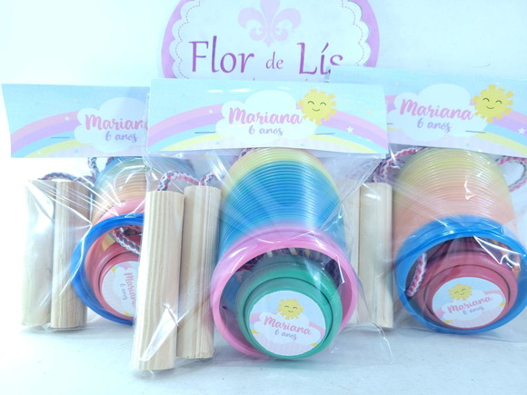 Kit Divertido Arco Íris Raio de Sol com Mola Corda e Ioiô