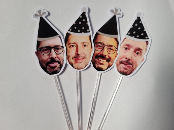 Toppers de Doce Rostinho Adulto com Foto e Chapeuzinho - Imagem 2