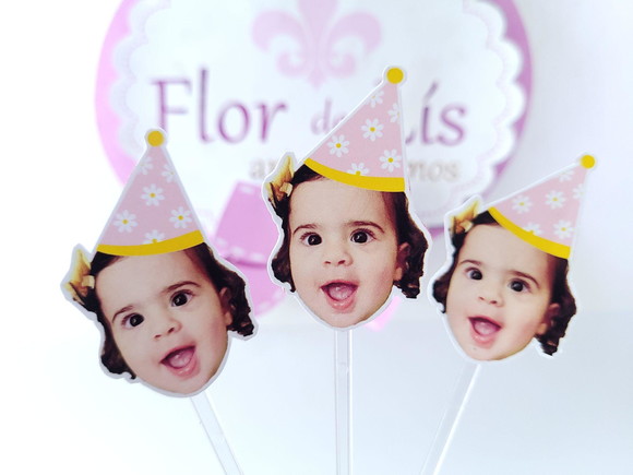 Topper de Doces Rostinho Margaridas com Foto e Chapeuzinho