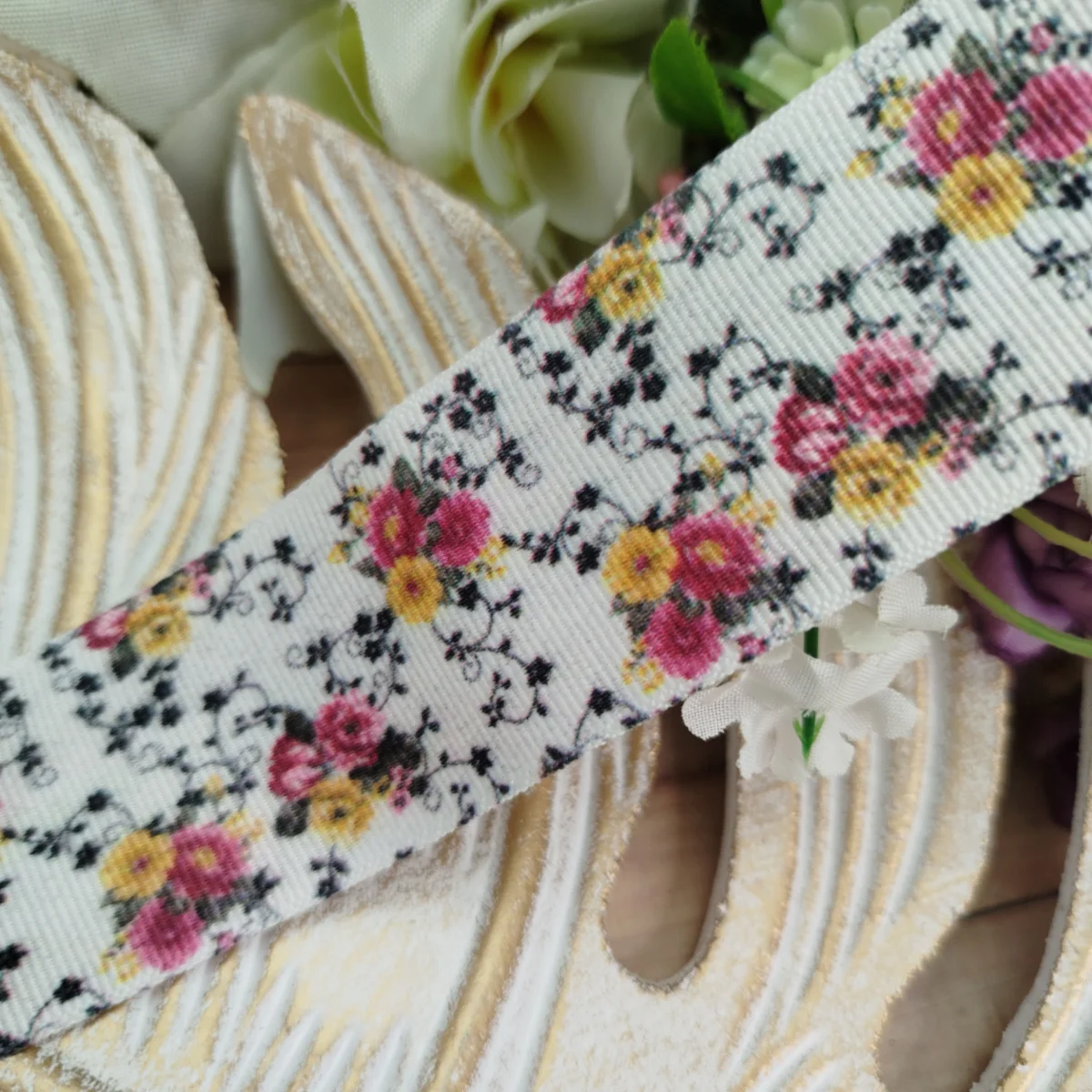 Fita Gorgurão 38mm Estampa Florzinhas Miúdas tons Rosinha e Amarelo