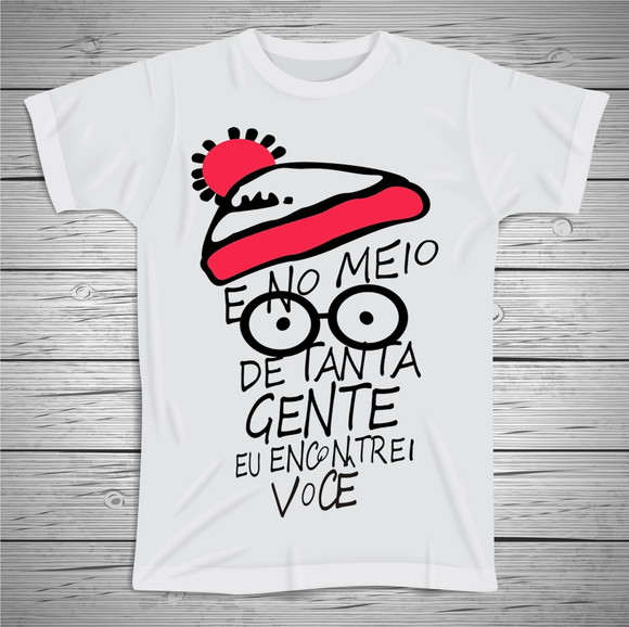 Camiseta E No Meio de Tanta Gente