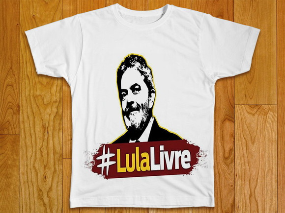 Camiseta Lula Livre