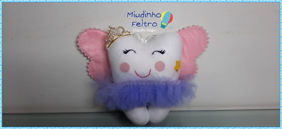 Fada do dente em feltro