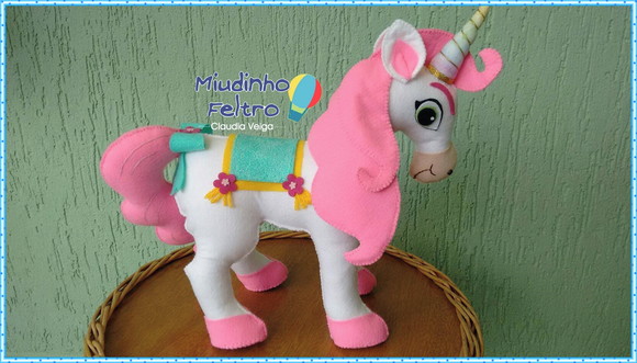 Trinket - Unicórnio Princesa Nella
