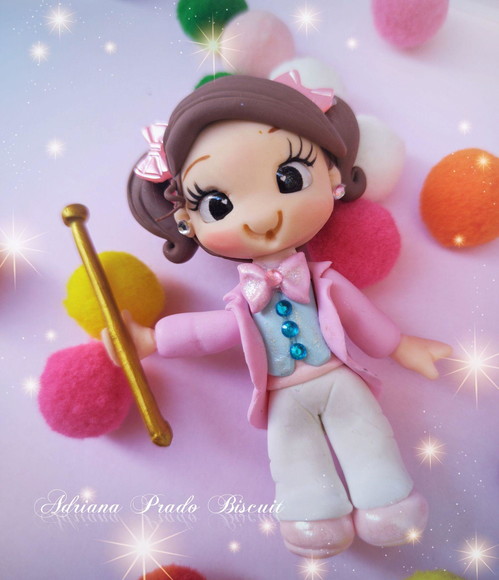 Aplique Apresentadora em Biscuit Circo Rosa
