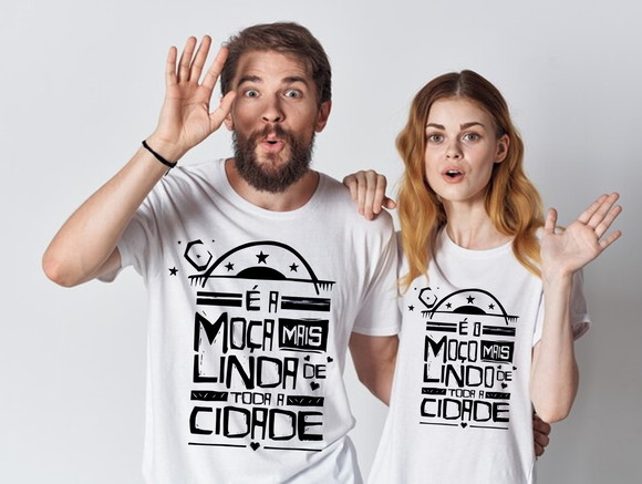 Kit Camiseta Casal Mais Lindo de Toda Cidade