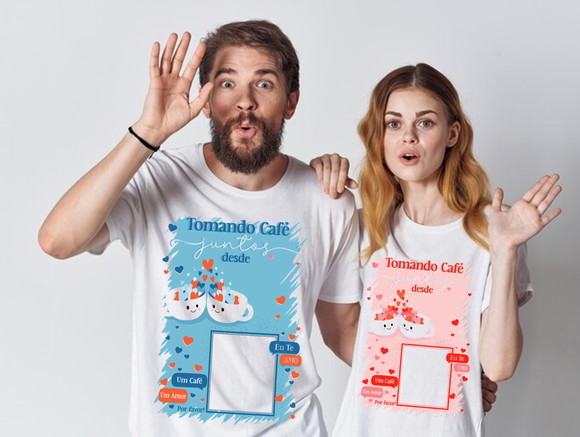 Kit Camiseta Casal Tomando Café Juntos Personalizada