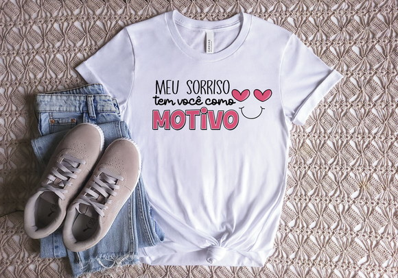 Camiseta Dia dos Namorados Meu Sorriso Tem Você Como Motivo