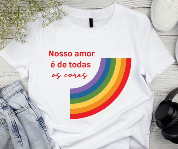 Camiseta Lgbtqia+ Nosso Amor É de Todas as Cores