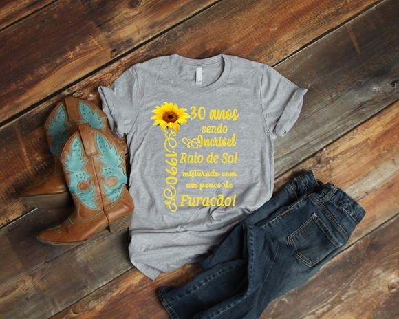 Camiseta Trinta Anos sendo Incrível