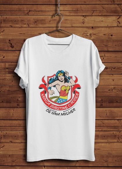 Camiseta Nunca Substime o Poder de Uma Mulher - Imagem 2