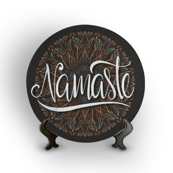 Prato de Porcelana Decorativo Namastê