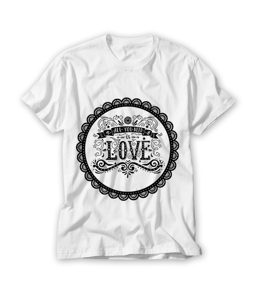Camiseta Feminina All You Need is Love